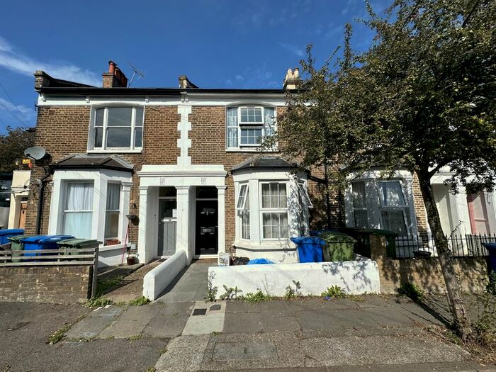 5 Bedroom Terraced House To Rent In Brabourn Grove, Peckham, SE15