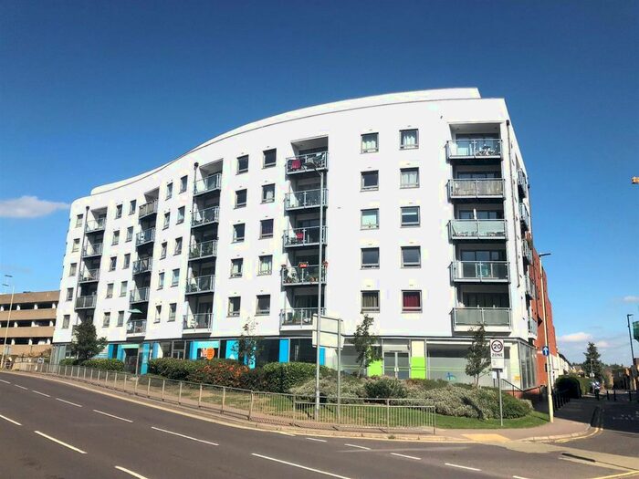 1 Bedroom Flat To Rent In Ashleigh Court, Loates Lane, Watford, WD17