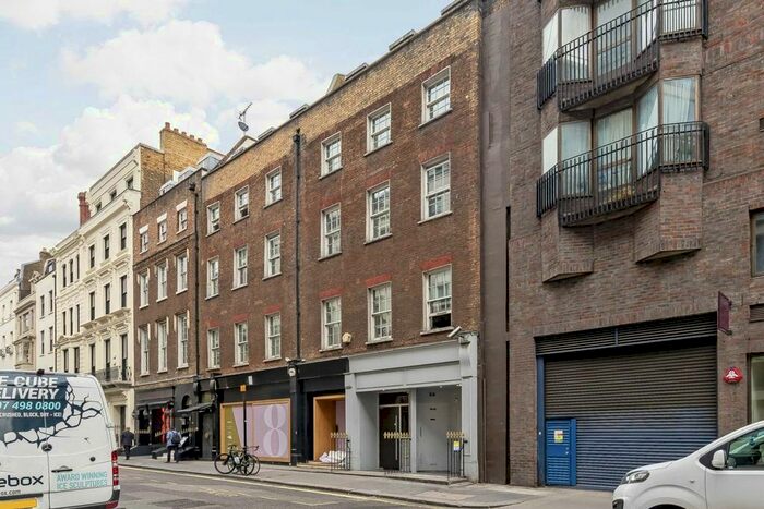 2 Bedroom Flat To Rent In Dover Street, London, W1S