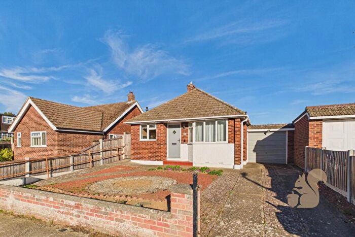 2 Bedroom Detached Bungalow For Sale In Keats Road, Colchester, CO3