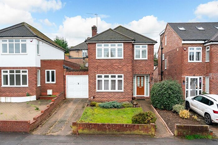 3 Bedroom Detached House For Sale In Links Way, Croxley Green, Rickmansworth, WD3
