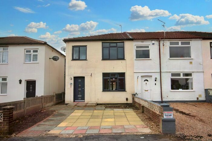 3 Bedroom Semi-Detached House To Rent In Bodden Street, Lowton, Warrington, WA3