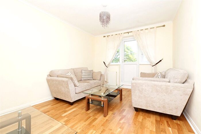 2 Bedroom Flat To Rent In Wilton Court, Muswell Hill, London, N10
