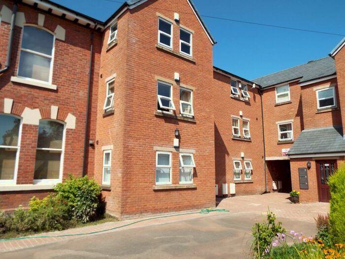 2 Bedroom Apartment To Rent In Dean Court, Bamber Bridge, PR5