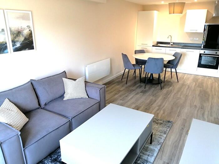 2 Bedroom Apartment To Rent In The Bailey, City Road, M15
