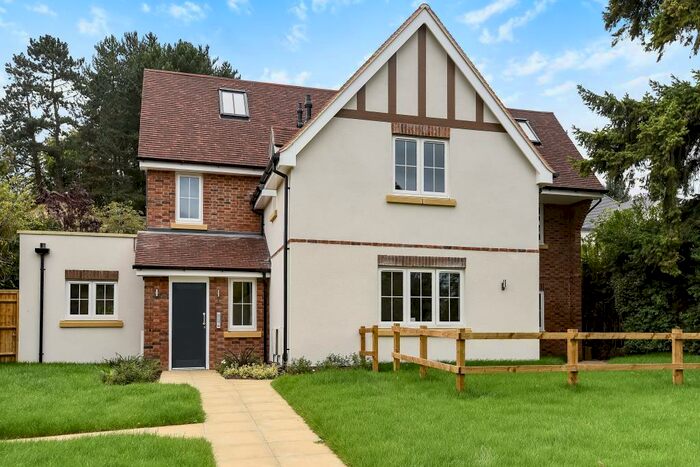 1 Bedroom Apartment To Rent In Cumnor Hill, Oxford, OX2