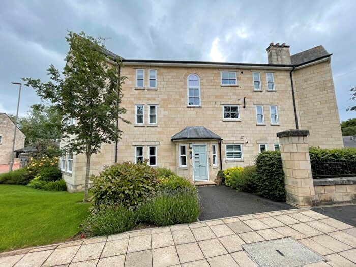 2 Bedroom Flat To Rent In Riverdale Gardens, Boston Spa, Wetherby, West Yorkshire, LS23