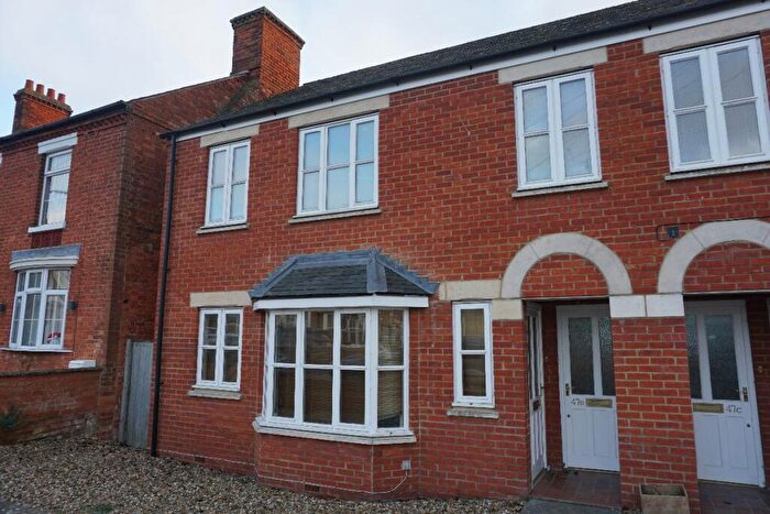 2 Bedroom Apartment To Rent In Midland Road, Olney, MK46