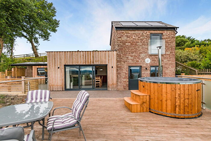 2 Bedroom Detached House For Sale In Blakeney Hill, Blakeney, Gloucestershire, GL15