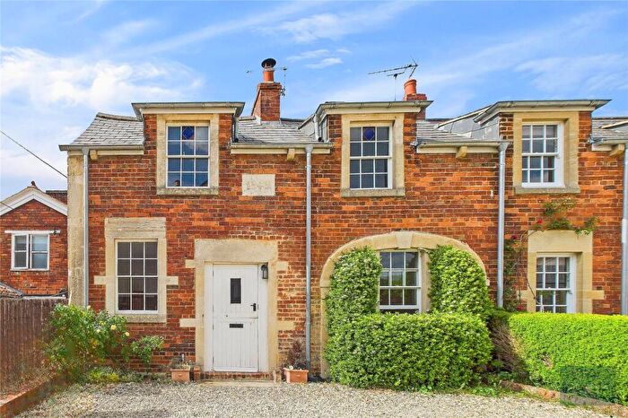 2 Bedroom Terraced House To Rent In The Halve, BA14