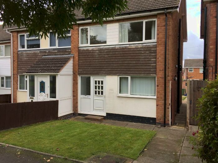 3 Bedroom Semi-Detached House To Rent In Freville Close, Tamworth, B79
