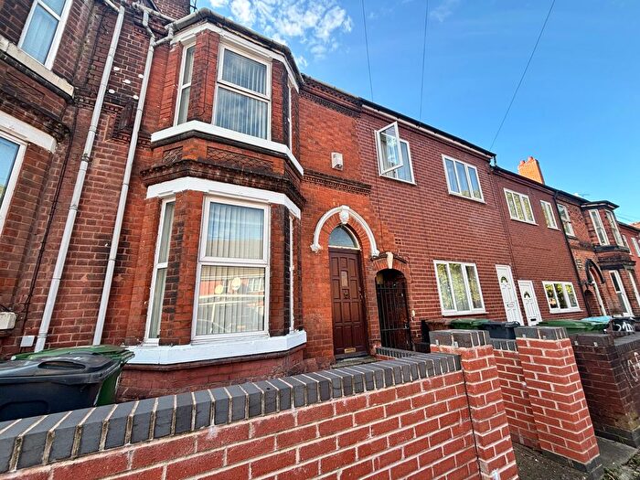 4 Bedroom Property To Rent In Tasker Street, Walsall, WS1