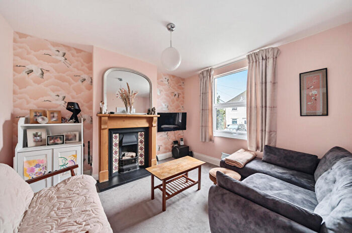 2 Bedroom End Of Terrace House For Sale In Burcott Road, Wells, BA5