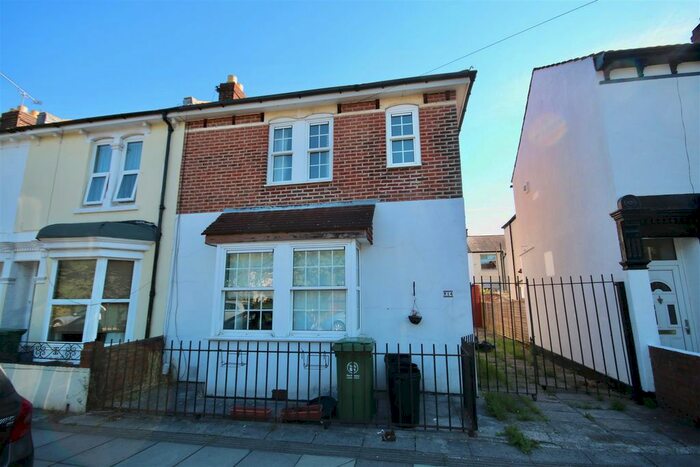 5 Bedroom Terraced House To Rent In Heidelberg Road, Southsea PO4