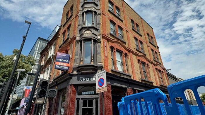 1 Bedroom Flat To Rent In Cambridge Heath Road, London, E2