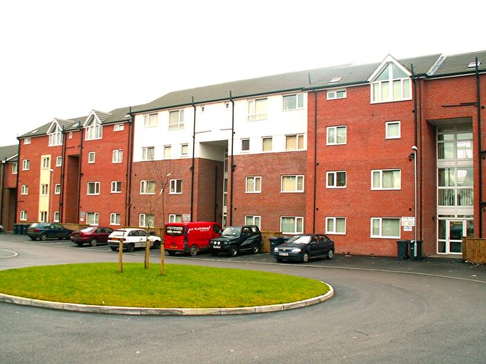 2 Bedroom Flat For Sale In Sugar Mill Square, Salford, M5