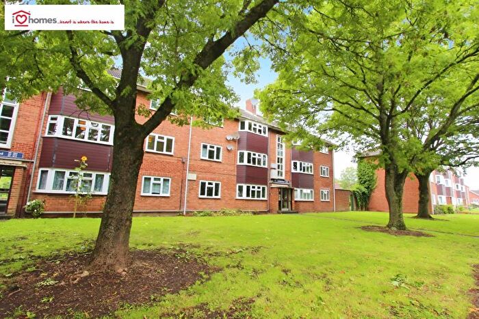 2 Bedroom Flat To Rent In Lichfield Road, Wednesfield, WV11