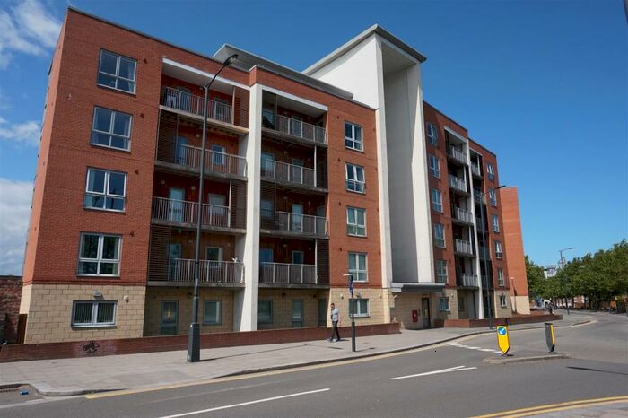 2 Bedroom Apartment To Rent In Park Lane Plaza, Park Lane, Liverpool, L1