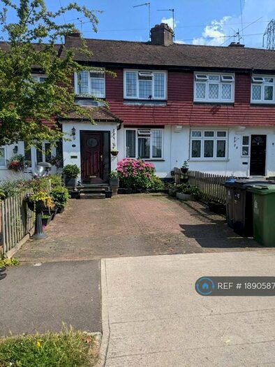 3 Bedroom Terraced House To Rent In Knollmead Road, Surbiton, KT5