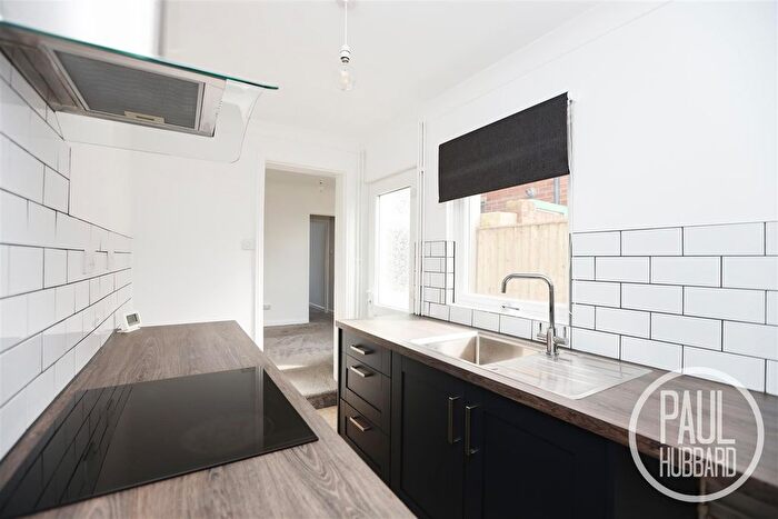 2 Bedroom End Terrace House For Sale In Till Road, Lowestoft, NR32