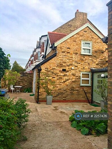 1 Bedroom Semi-Detached House To Rent In The Coach House, London, NW10