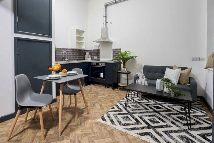 1 Bedroom Flat To Rent In Blackswarth Road, Bristol, BS5