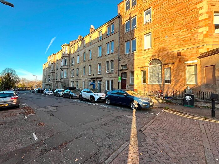 2 Bedroom Flat To Rent In Tay Street, Polwarth, Edinburgh, EH11