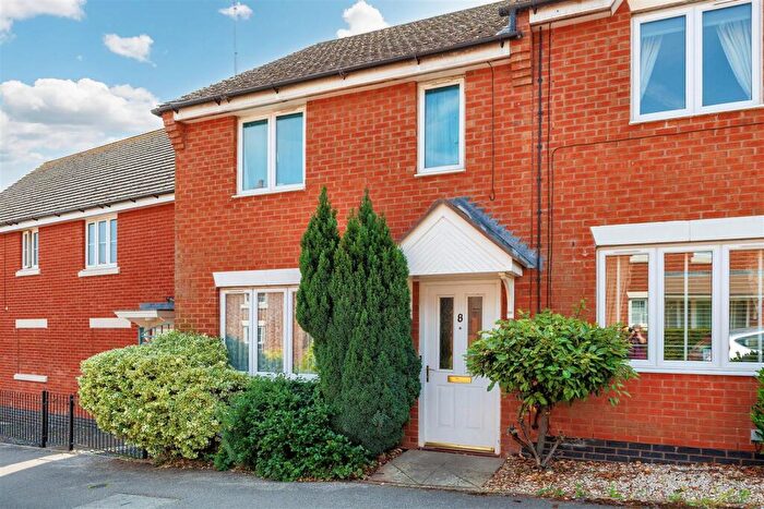 2 Bedroom End Of Terrace House For Sale In The Sidings, Shipston-On-Stour, CV36