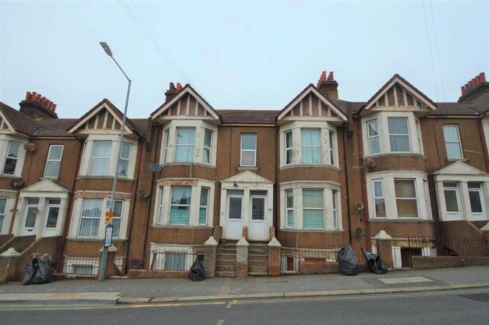 2 Bedroom Flat To Rent In Mount Pleasant Road, Hastings, TN34