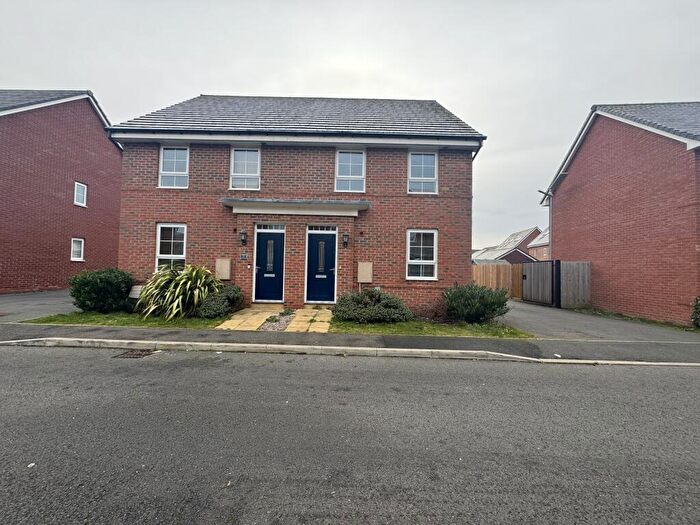 3 Bedroom House To Rent In Grimsthorpe Avenue, Barton Seagrave, Kettering, NN15