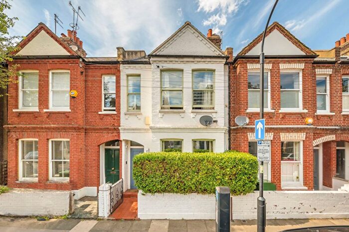 4 Bedroom Property To Rent In Beryl Road, Hammersmith, W6