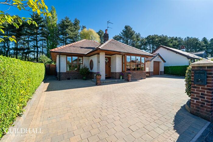4 Bedroom Detached House For Sale In Green Drive, Lostock Hall, Preston, PR5