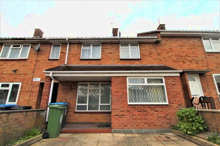 3 Bedroom Terraced House To Rent In Cattsdell, Hemel Hempstead, Hertfordshire, HP2