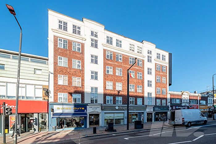 1 Bedroom Flat For Sale In New College Court, New College Parade, Finchley Road, NW3