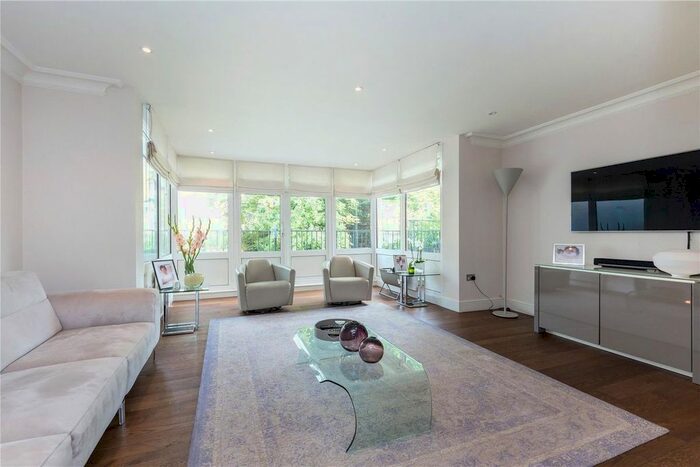 4 Bedroom Terraced House To Rent In Harley Road, Primrose Hill, NW3