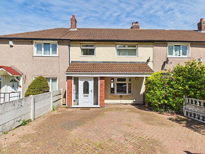 3 Bedroom Town House For Sale In Parbold Avenue, St Helens, WA11