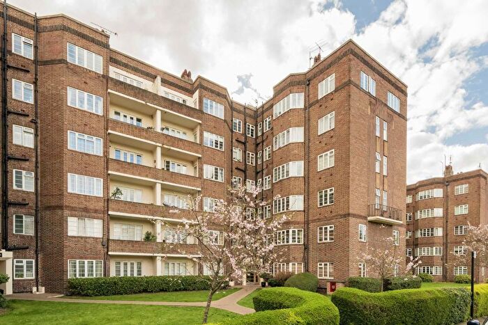 2 Bedroom Flat To Rent In Chiswick Village, London, W4