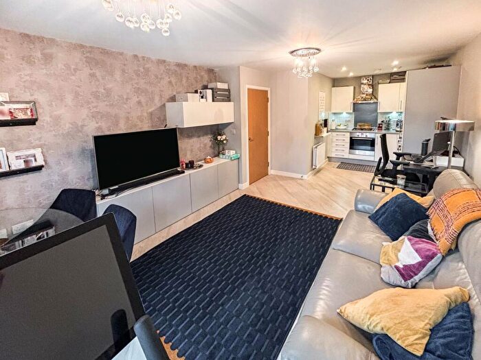 1 Bedroom Apartment For Sale In Southcote Lane, Reading, RG30