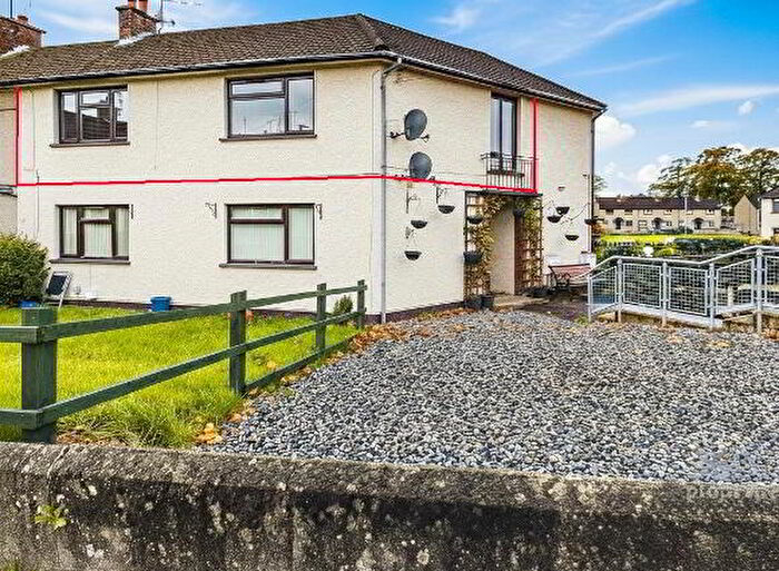 2 Bedroom 1st Floor Apartments For Sale In D Corlea Gardens, Ballymena, BT43