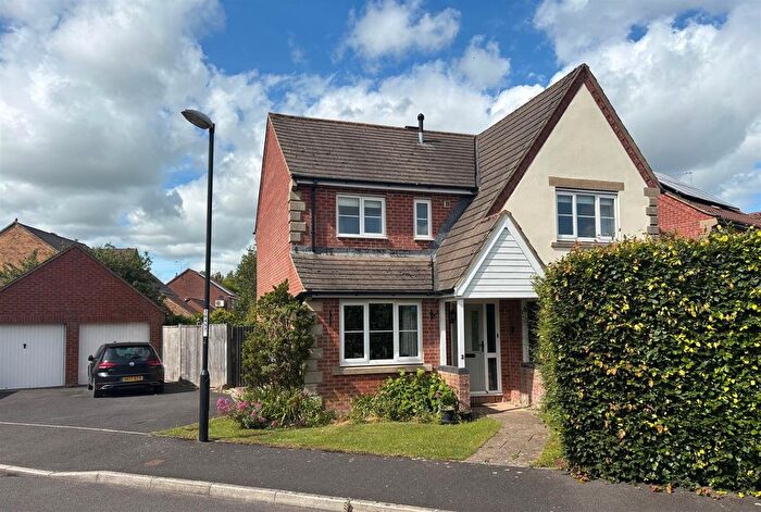 4 Bedroom Detached House For Sale In Brionne Way, Shaftesbury, SP7