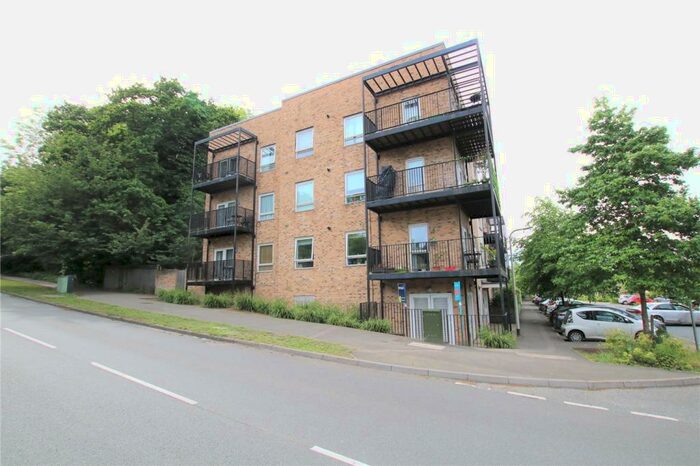2 Bedroom Apartment To Rent In Tay Road, Tilehurst, Reading, Berkshire, RG30