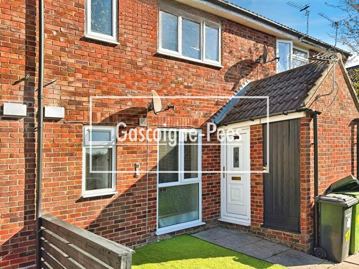 1 Bedroom Maisonette To Rent In Montserrat Place, Basingstoke, RG24