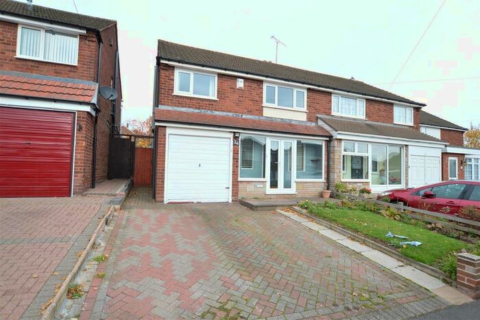 3 Bedroom Semi-Detached House To Rent In Waverley Avenue, Great Barr, Birmingham B43