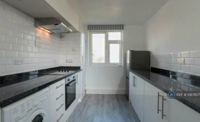 2 Bedroom Flat To Rent In Ascension House, Bath, BA2