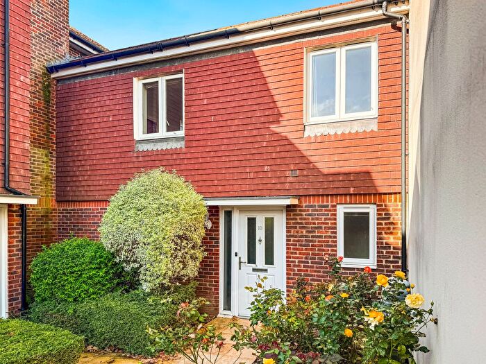 3 Bedroom Property For Sale In Amelia Close, Southwick, BN42