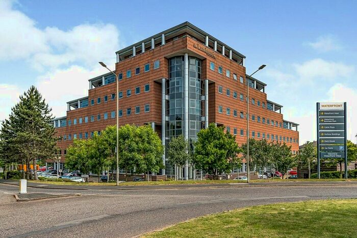 1 Bedroom Flat To Rent In Waterfront West, Brierley Hill, West Midlands, DY5