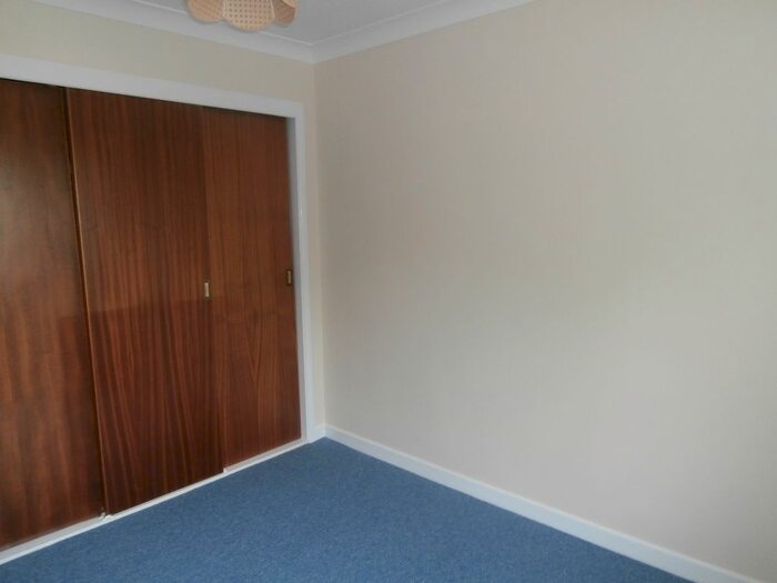 2 Bedroom Bungalow To Rent In Ferncombe Close, Newton Abbot, TQ12