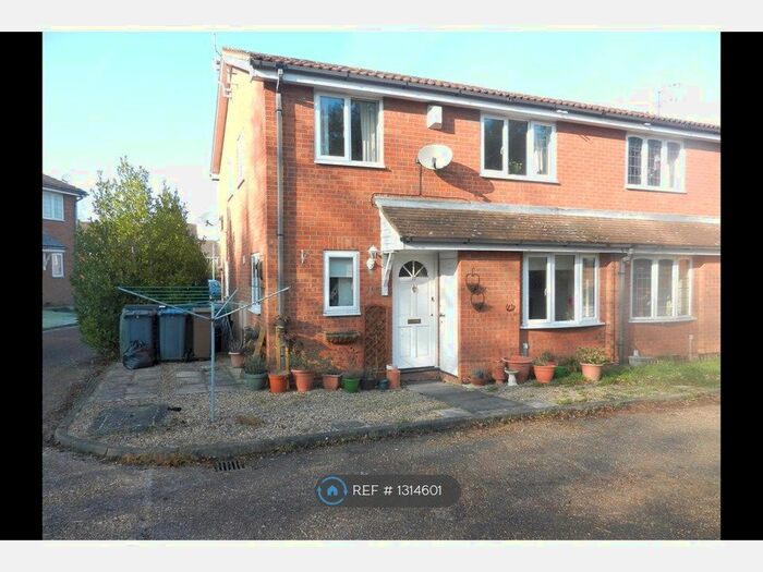 2 Bedroom Terraced House To Rent In Essex Way, Ipswich IP3