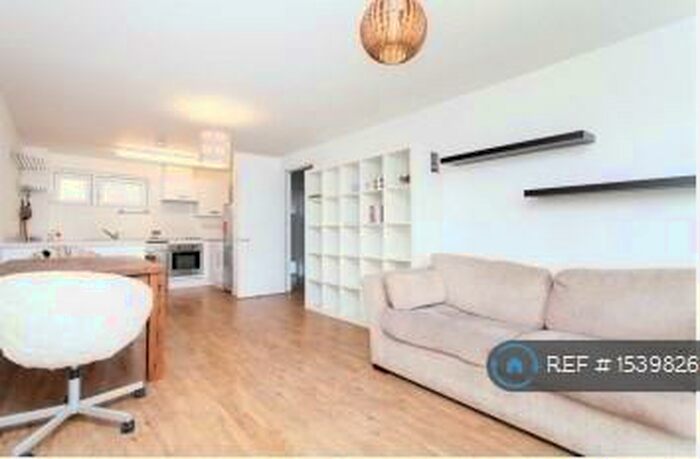 1 Bedroom Flat To Rent In Antony House, London, E5