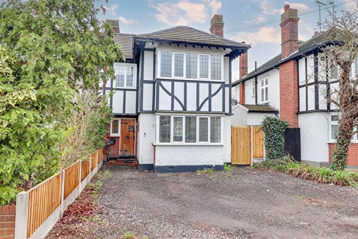 4 Bedroom Semi Detached House For Sale In * Set Over Three Floors * Blenheim Chase, Leigh-On-Sea, SS9